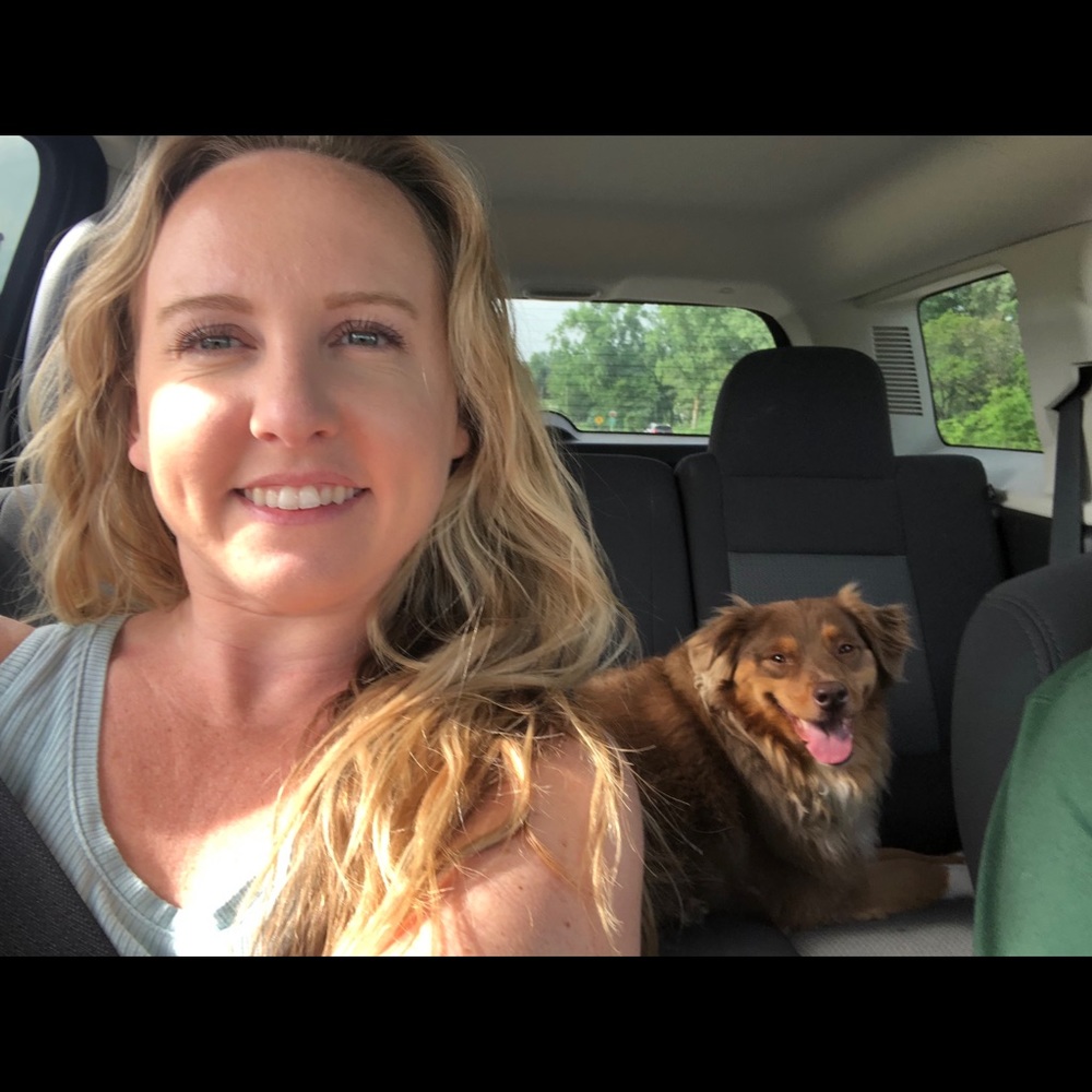 Meet your Posher, Makenzi